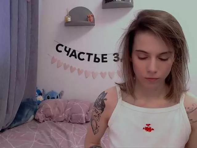 -naomisweet- on BongaCams