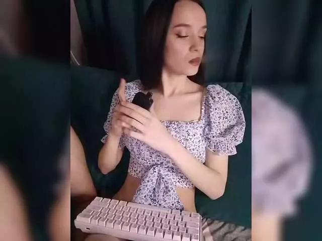 AlexNikaaa1815 on BongaCams 