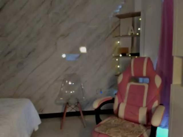 AllisonPalmer on BongaCams 