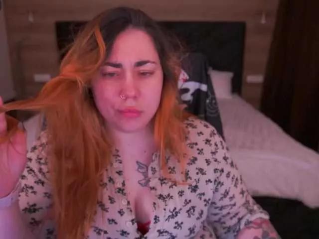 AmazonkaStarrr on BongaCams 