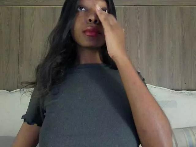 Anaisbeily on BongaCams 