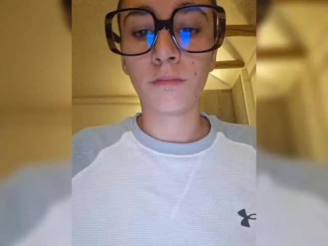 AntoniaDilune on BongaCams