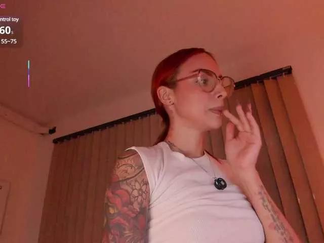 Freechat ArannaMartine on BongaCams