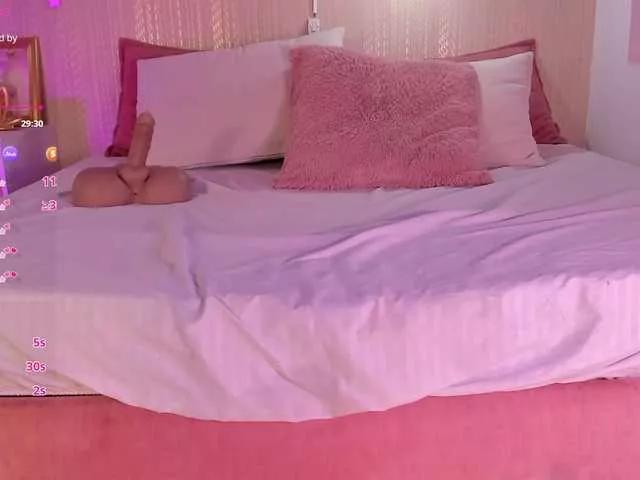 Ashley-Pink on BongaCams