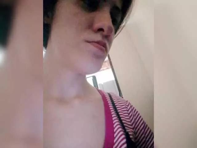 Freechat Bogina2 on BongaCams