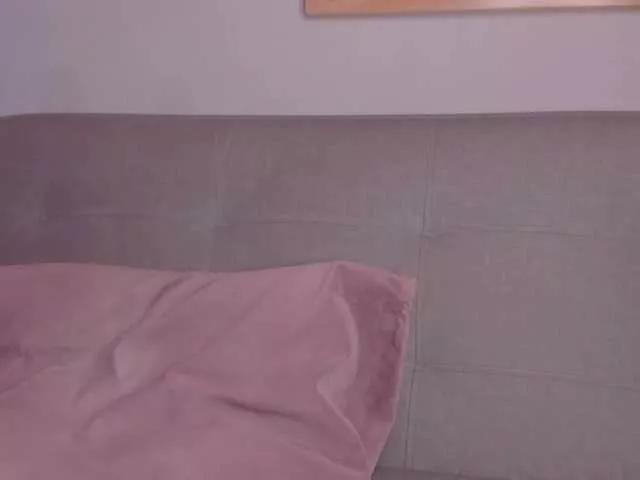 cutte-hanna18 on BongaCams 