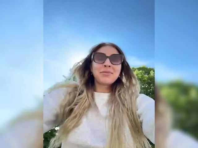 daddySgirl9 on BongaCams 