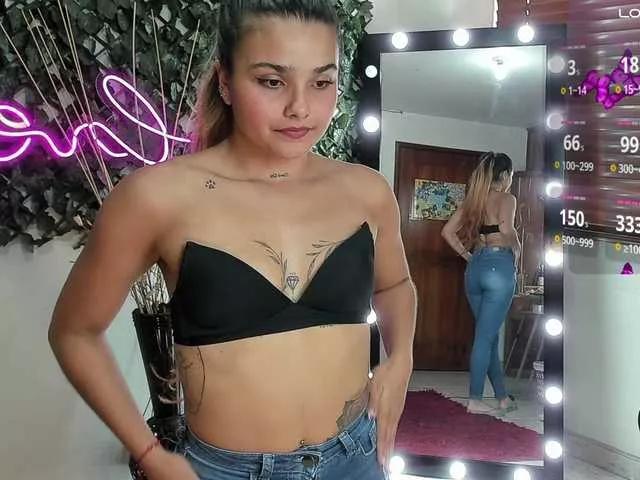 DestinyHills on BongaCams 