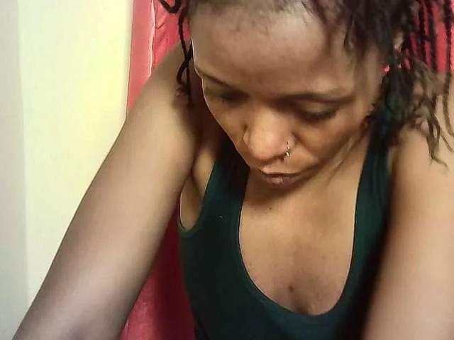 Fitebony on BongaCams 