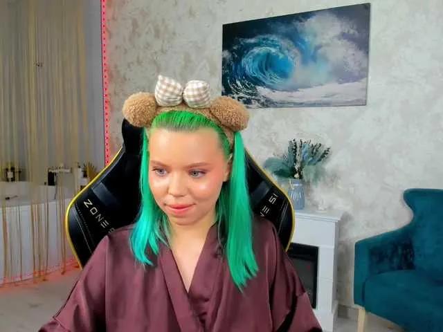 BongaCams FunnyVibe is Freechat FunnyVibe — n life I like to go to bars, visit museums. On the site I like to look bright and surprise