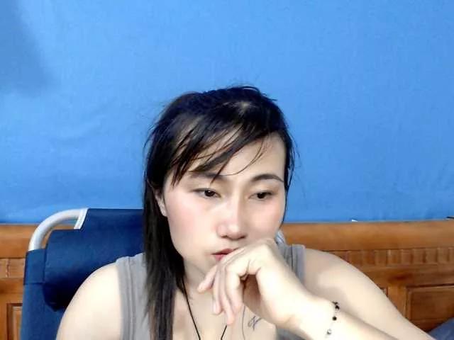 girl30slutty on BongaCams 