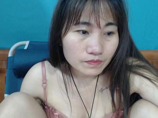 girl30slutty on BongaCams 