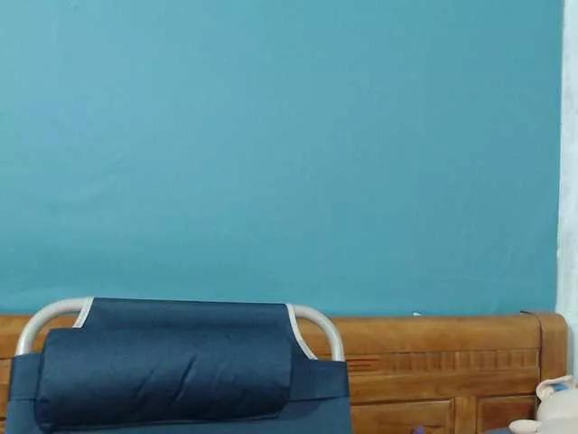 girl30slutty on BongaCams 