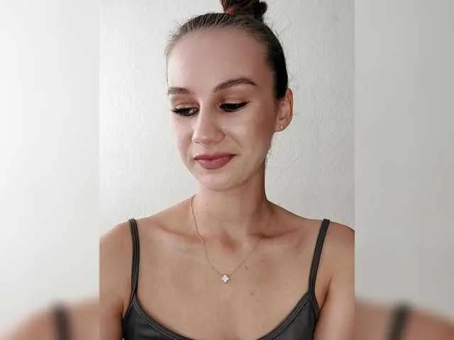 Gloriya-S — Excite you  Beautiful toned body, money, intelligence 