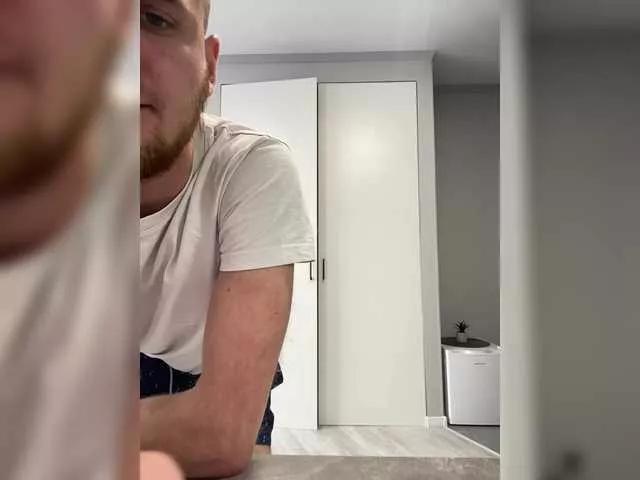 Gummy-Bears on BongaCams 