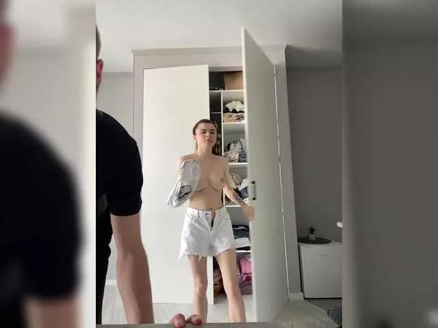 Gummy-Bears on BongaCams 