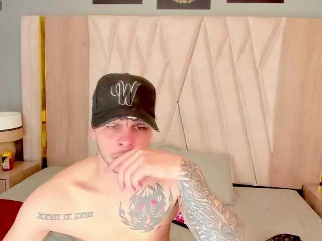 hottstuffxxx on BongaCams 