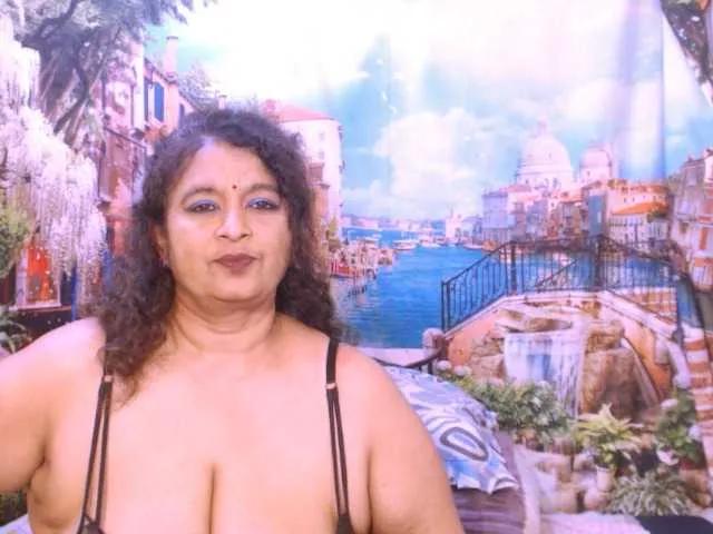 indianstar75 on BongaCams 