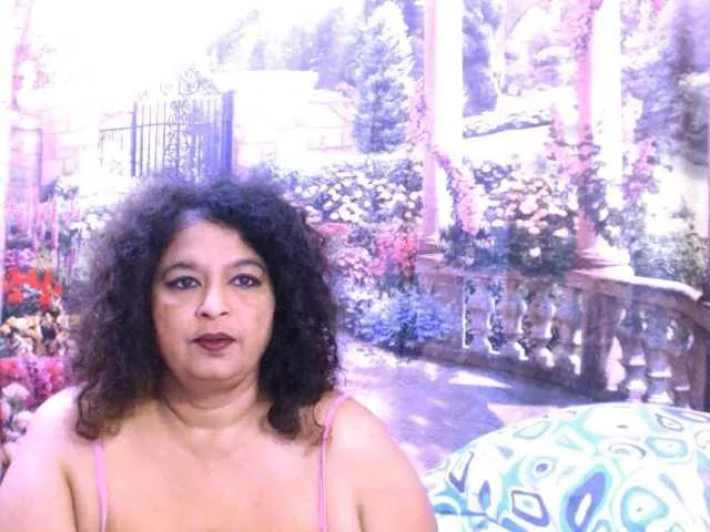 indianstar75 on BongaCams 