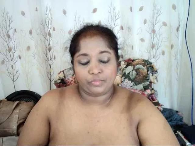 Indiantasha on BongaCams 