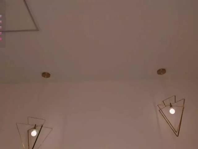 IrinaPortman on BongaCams 