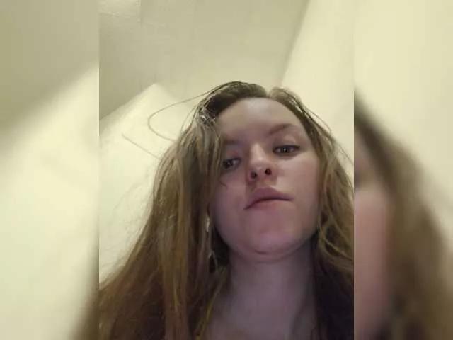 Freechat Lady-Caroline on BongaCams