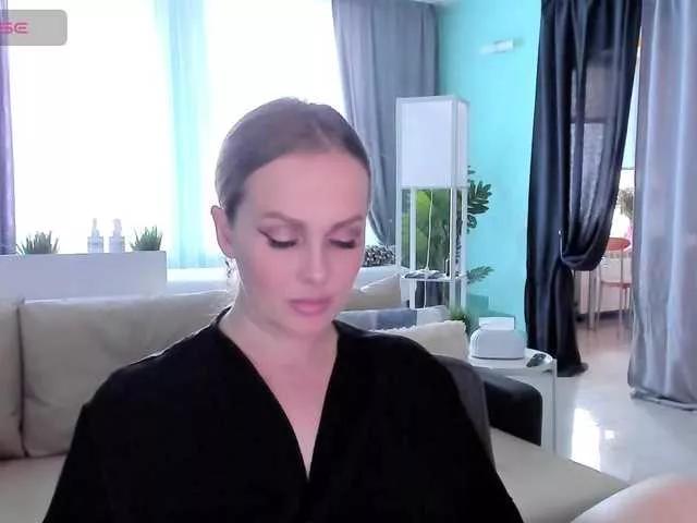 LibbyNora on BongaCams 