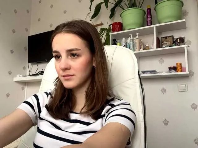 LizetteKhat — I love spend many time with boy. Gentle touch.. sweetie kiss and more and more ^^ If u wanna know it, lets chat