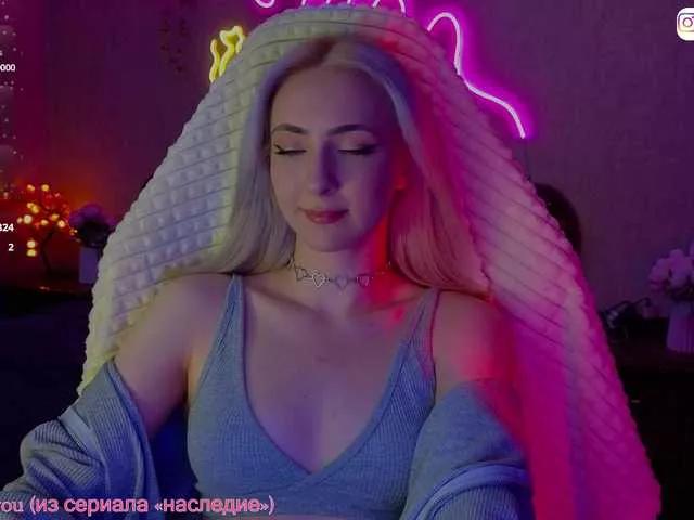 LollyGirlMoon on BongaCams