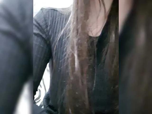 Lona-S — Smart and generous men who know how to please a girl