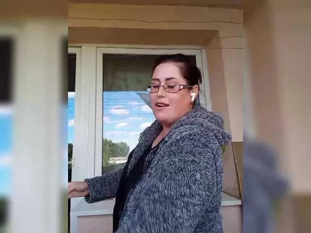 loriktwinss on BongaCams