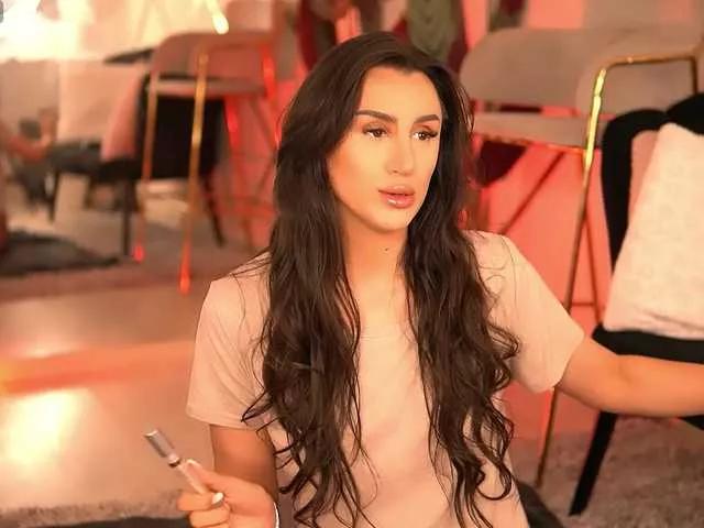 LucyxRios on BongaCams