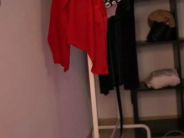 LucyxRios on BongaCams