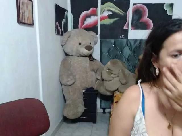 Manazahot99 on BongaCams 