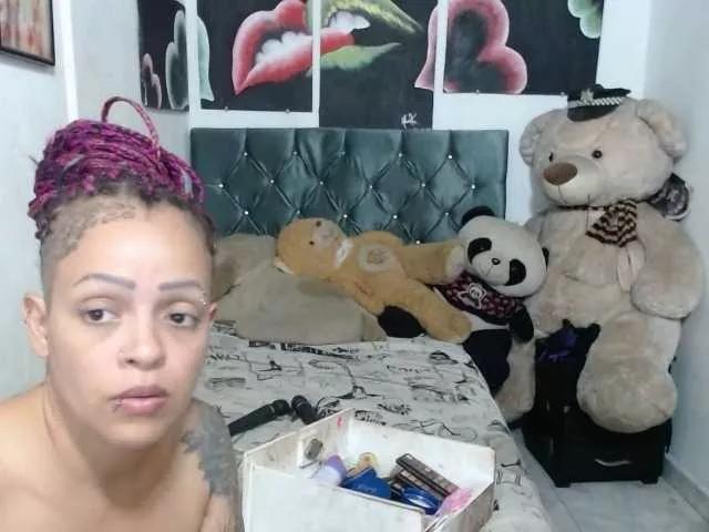 Manazahot99 on BongaCams 