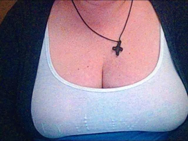 Freechat mayalove4u on BongaCams