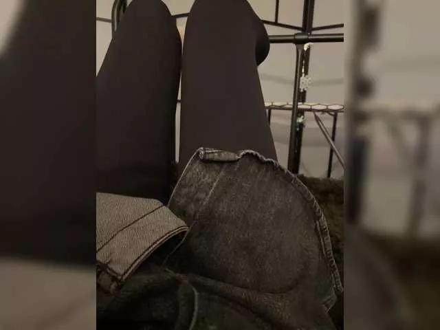 MaybeForYou- on BongaCams