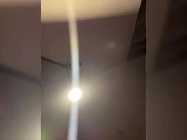 Freechat MiamiMur on BongaCams