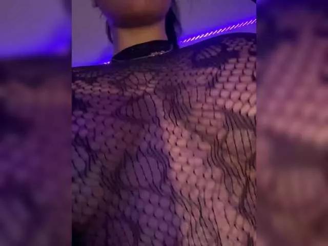 Freechat MiamiMur on BongaCams