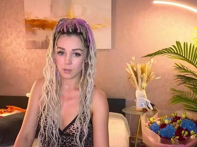 Freechat MiamiMur on BongaCams