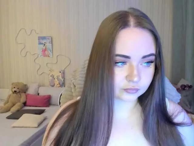 MishaLips on BongaCams