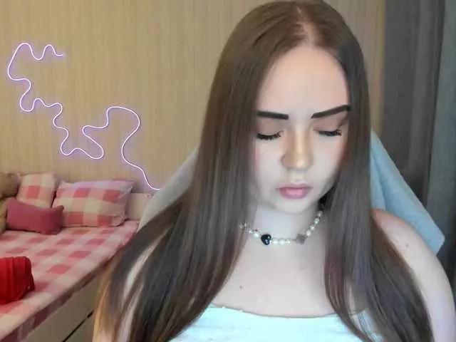 MishaLips on BongaCams