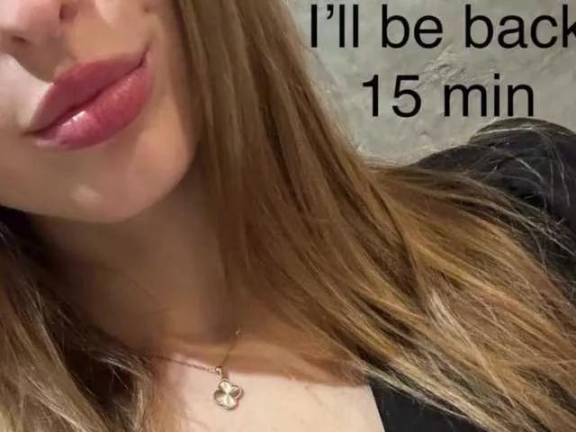 MissFentasy1 on BongaCams 