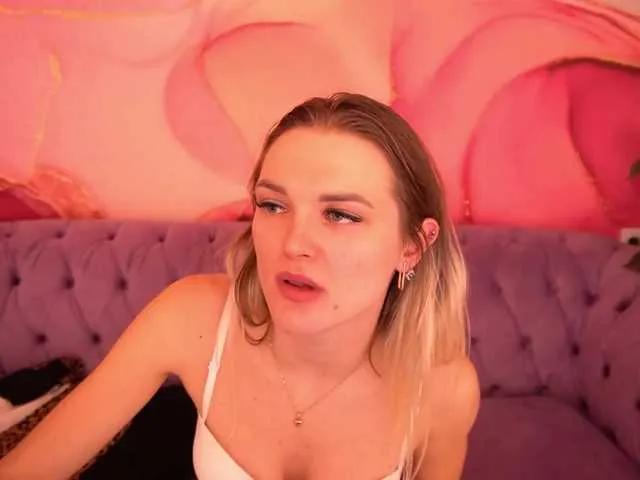 MonroeBliss's avatar