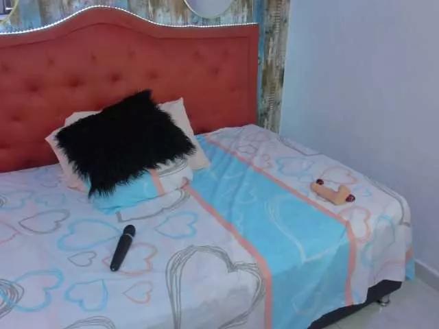 Freechat oliviia-love on BongaCams