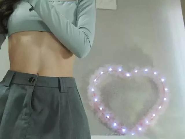 Freechat Oriella on BongaCams