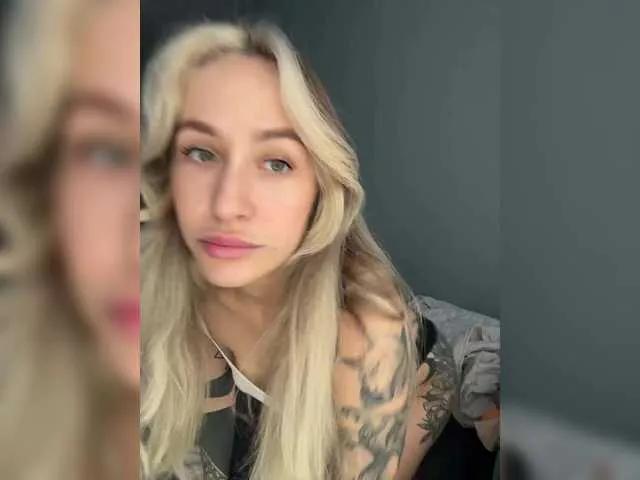 BongaCams QueenKing is Freechat QueenKing — Tokenss