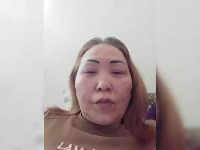 Qweentis on BongaCams 