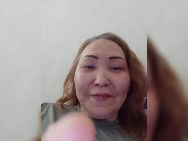 Qweentis on BongaCams 