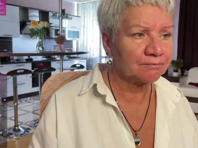 Freechat roxana-brooks on BongaCams